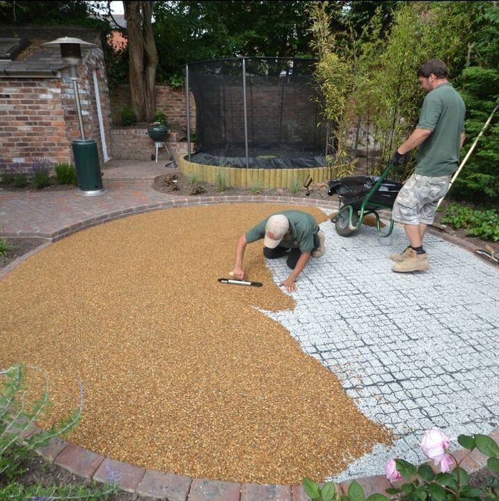 Hướng dẫn trải thảm đá